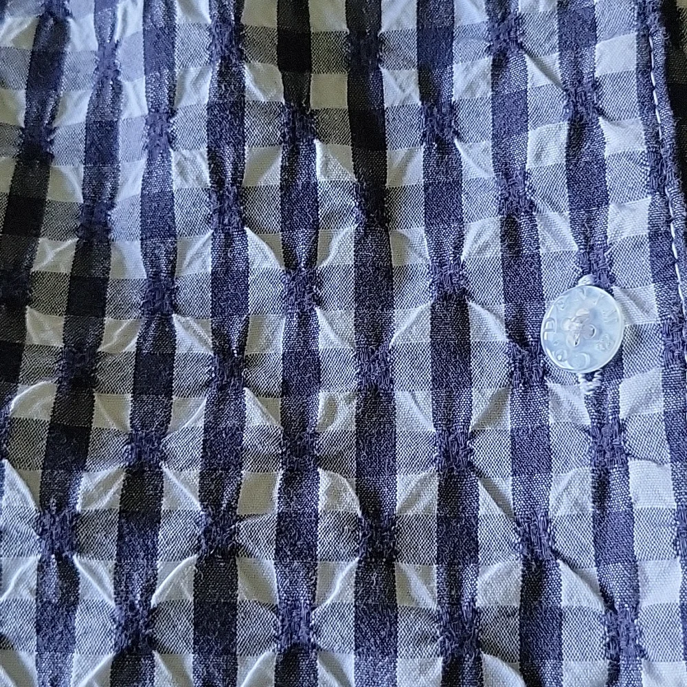 D & co gingham 3/4 ruffle sleeve top - Picture 5 of 8